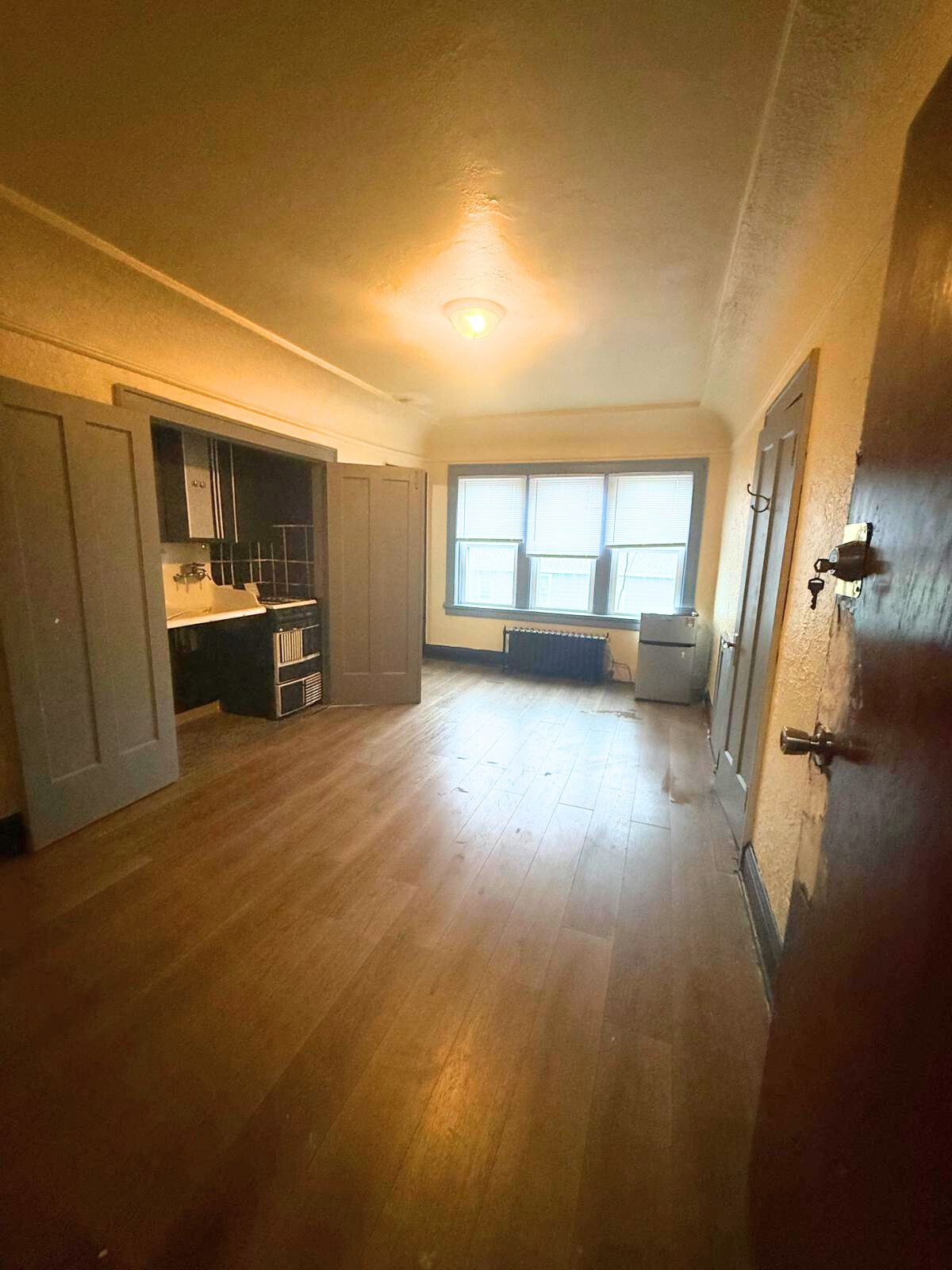 1242 West Highland Avenue - 16