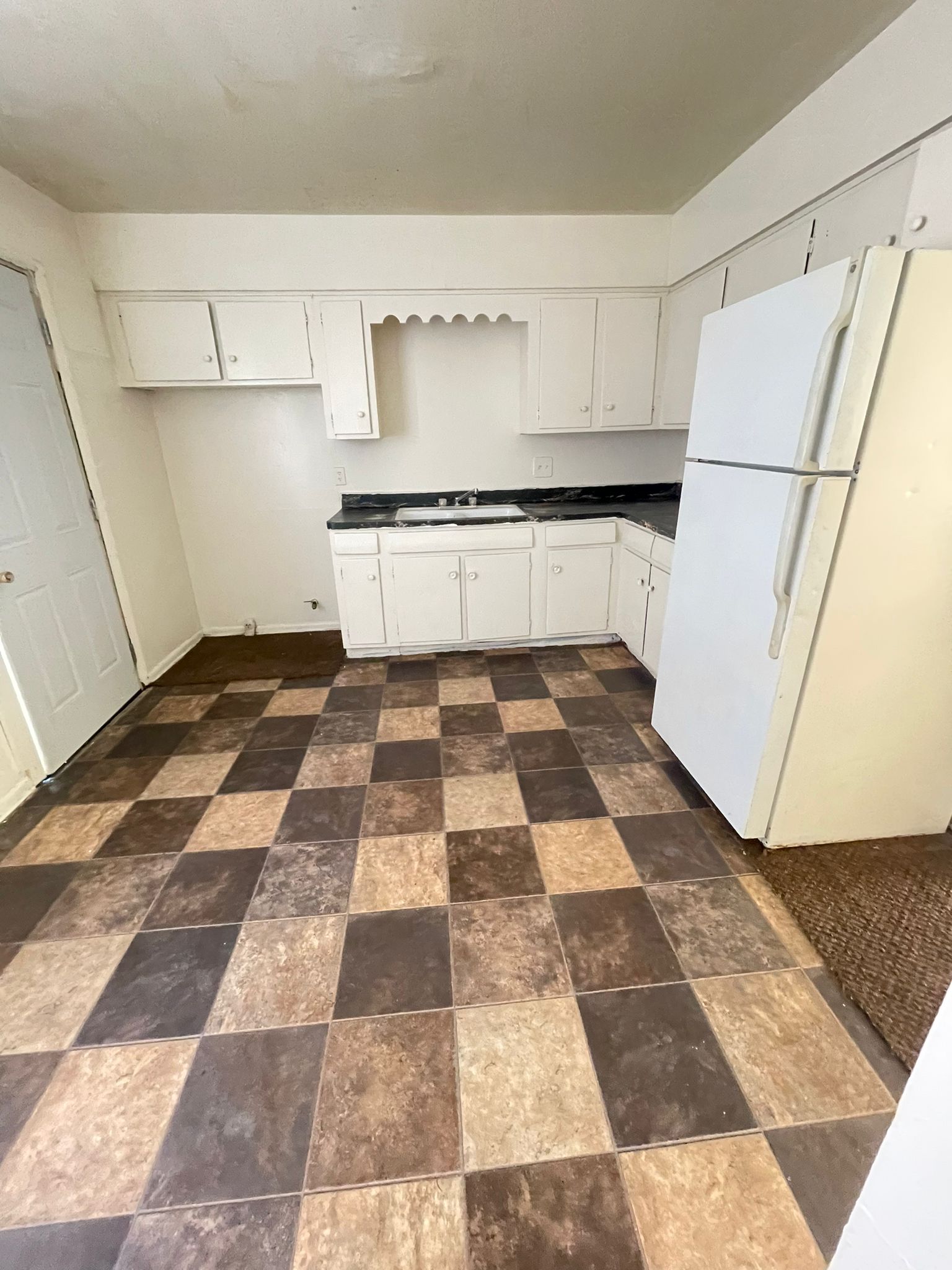 8924 West Carmen Avenue - 1