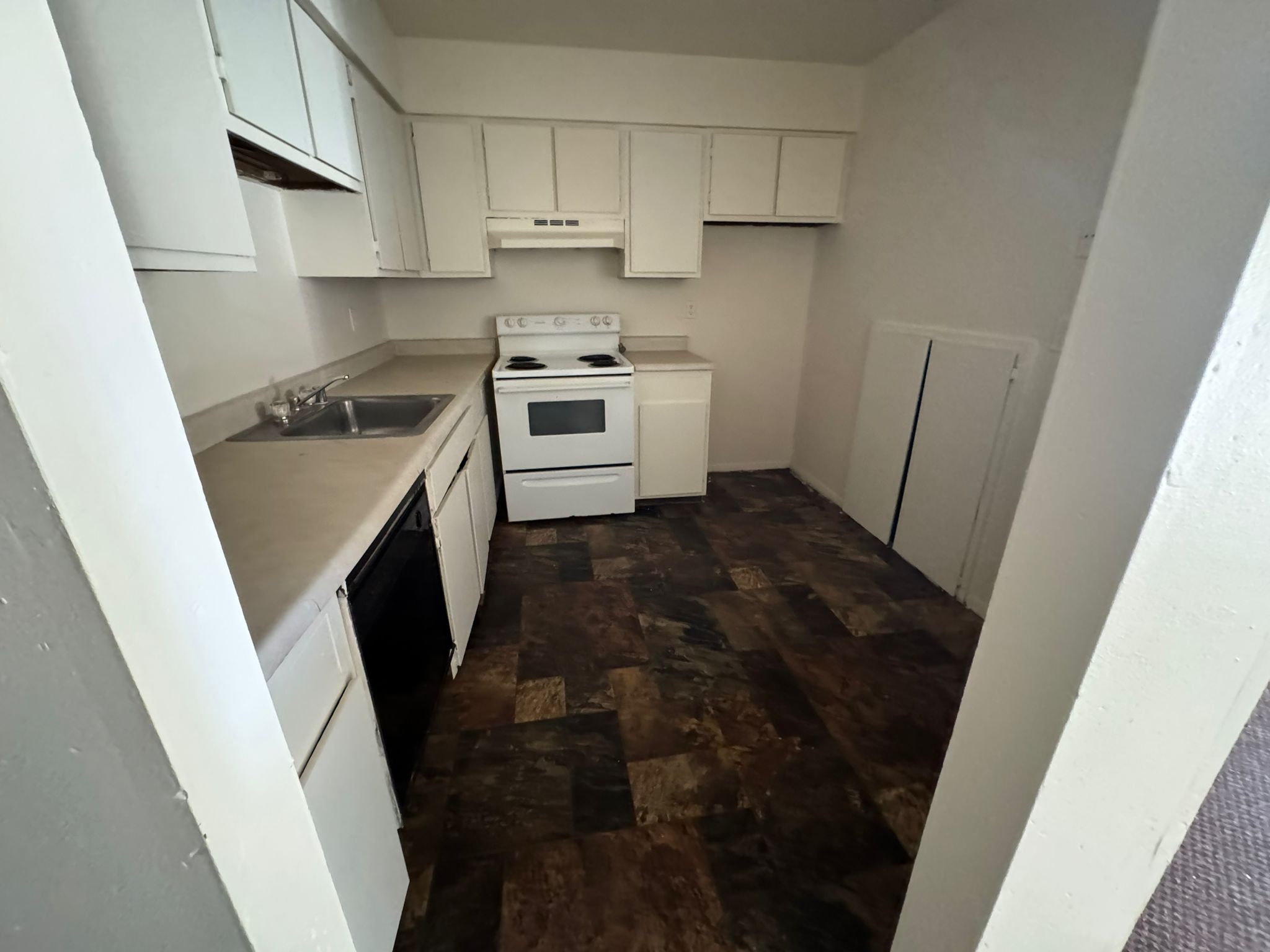 7682 West Wabash Court