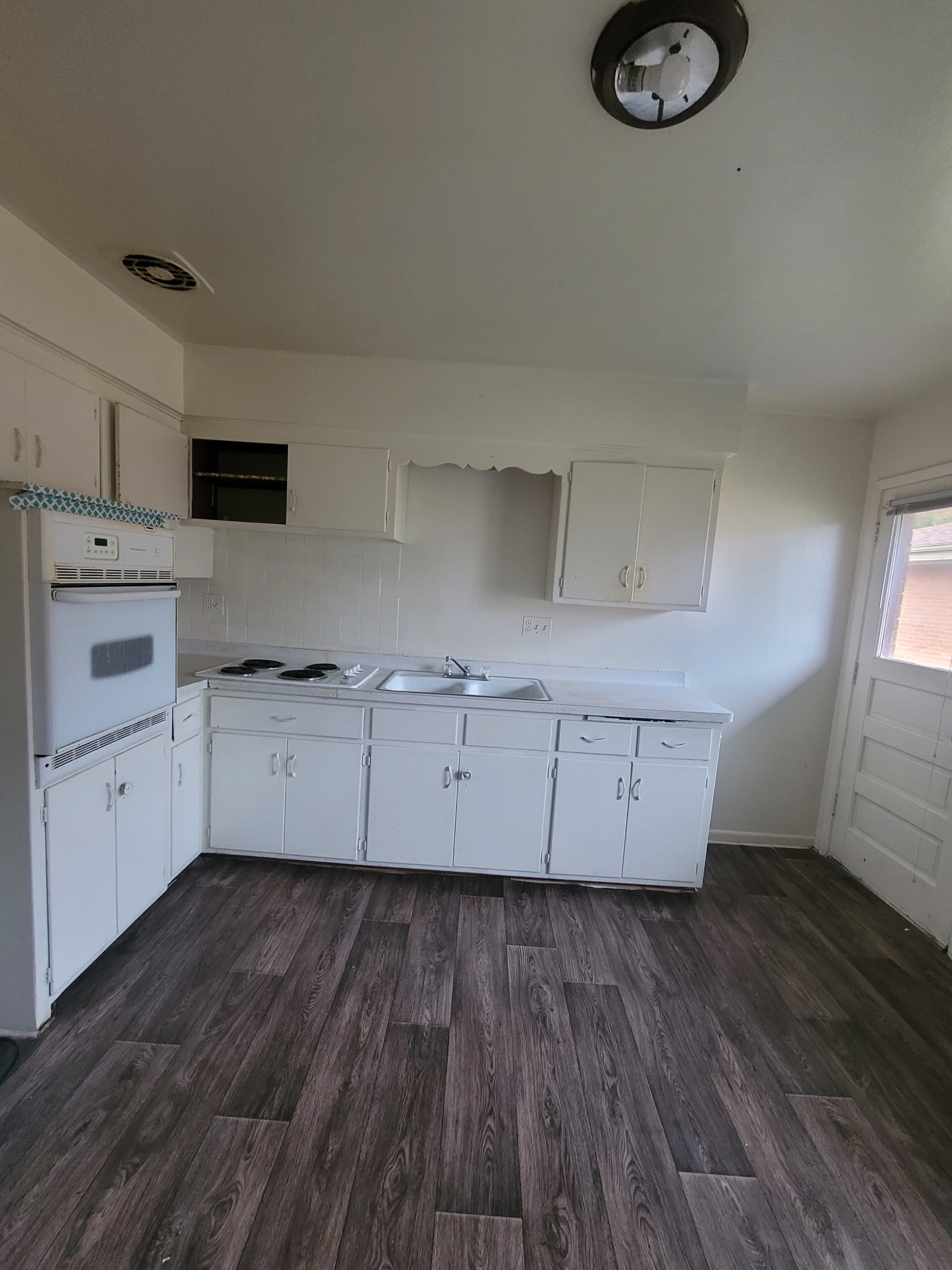 6108 West Medford Avenue - 3